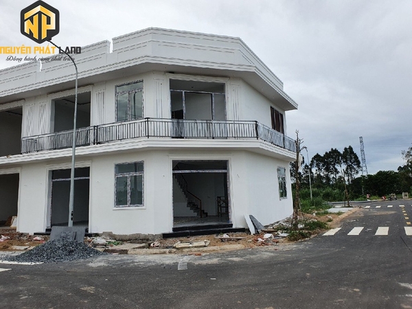 Bán Cặp Nền Góc Làng Giáo Viên Mở Rộng, Mỹ Hòa [B.ĐD6LGV1.2]