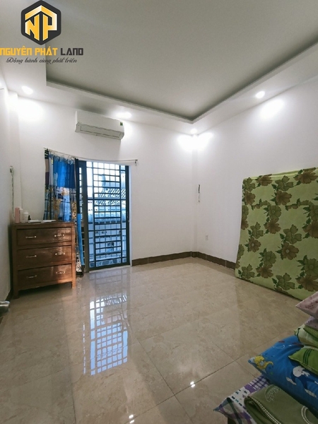 Bán nhà đường Cù Chính Lan, gần công viên Nguyễn Tất Thành [B.CCL.1]