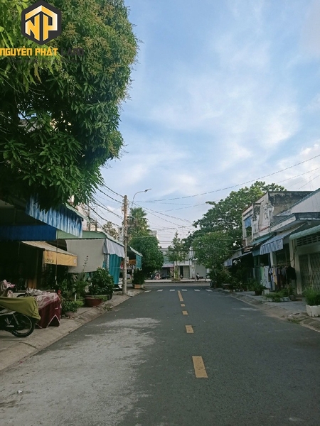 Bán nhà đường Cù Chính Lan, gần công viên Nguyễn Tất Thành [B.CCL.1]