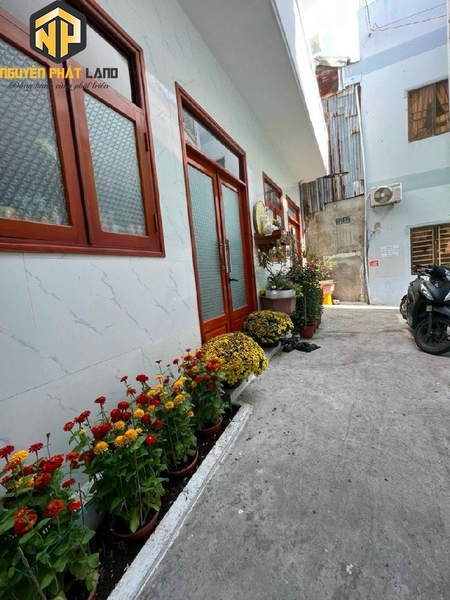 Bán Nhà 1 Lầu Hẻm Lê Văn Nhung, Mỹ Bình [B.LVN.5]