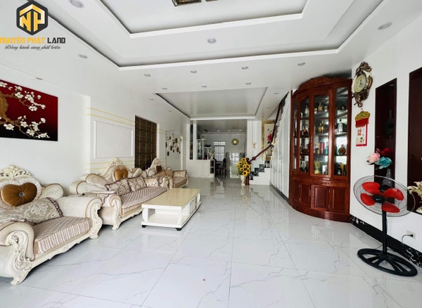 KHÔNG GIAN SỐNG LÝ TƯỞNG - NHÀ PHỐ VIP TẠI TpLx-AG [B.ĐS4TSH.5]