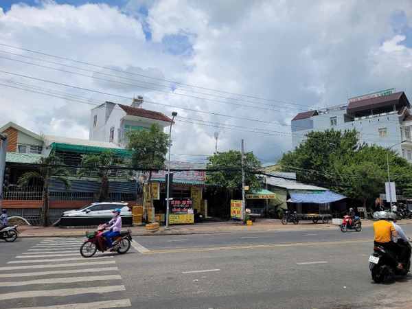 🏠 BÁN NHÀ 1 LẦU – MẶT TIỀN HÀ HOÀNG HỔ – P. MỸ HÒA