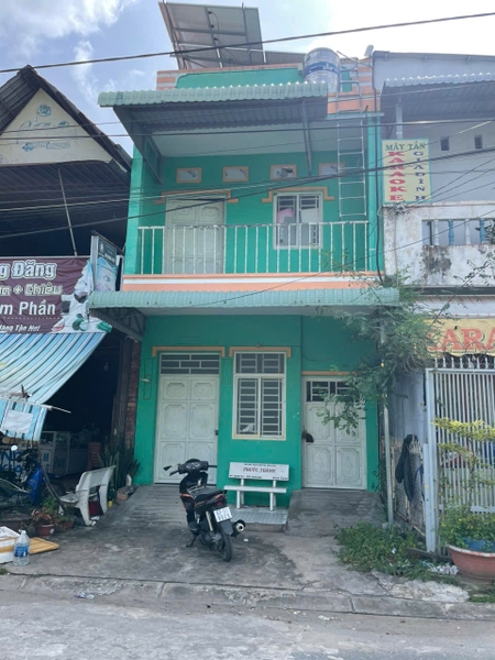 🏠 Bán Nhà Trọ Mặt Tiền Hoàng Lê Kha - Đối Diện Quy Hoạch Chợ!