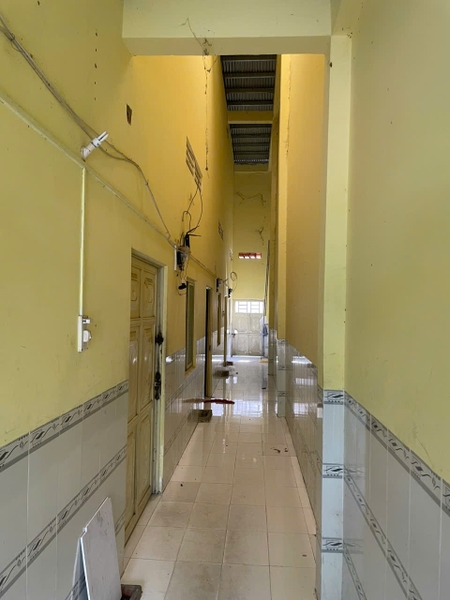 🏠 Bán Nhà Trọ Mặt Tiền Hoàng Lê Kha - Đối Diện Quy Hoạch Chợ!