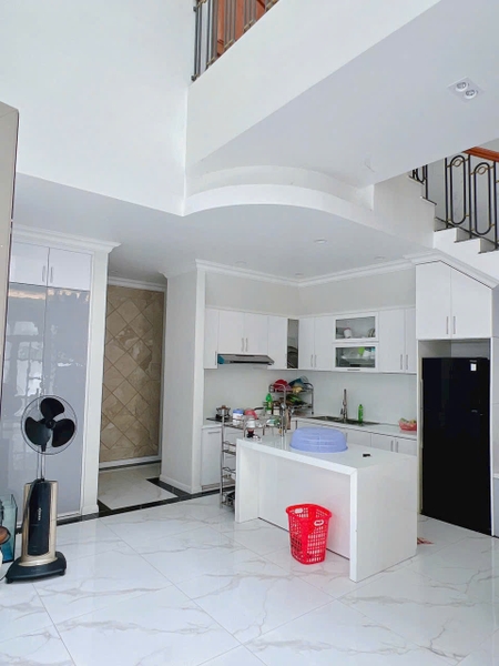 🏠 Bán Siêu Phẩm Biệt Thự 1 Trệt 2 Lầu Đường Số 18 KDC Bình Khánh 5