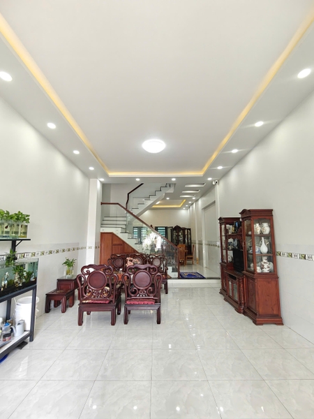 🏠 Bán Nhà Đẹp 1 Trệt 2 Lầu Thục Phán - View Công Viên Siêu Đẹp!