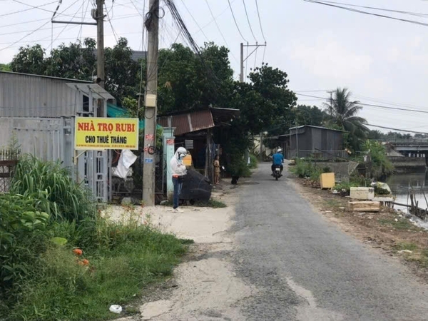 🏠 Bán Đất Mặt Tiền Đường Cặp Rạch Mương Trâu, Châu Thành - Kèm 7 Phòng Trọ!