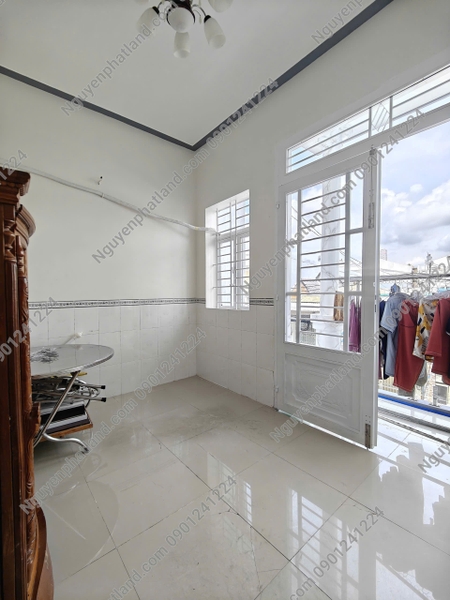 🏠 Bán Nhà 1 Trệt 1 Lầu Mặt Tiền Trường Chinh, Mỹ Phước - Vị Trí Kinh Doanh!