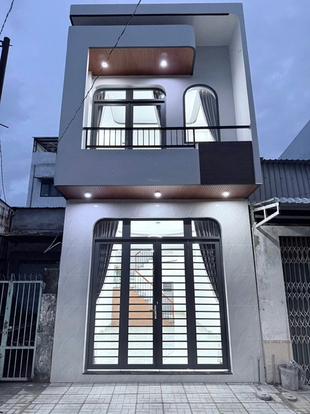 🏠 Bán Nhà 1 Trệt 1 Lầu Mặt Tiền Hà Huy Tập - Gần Trường Nguyễn Khuyến!