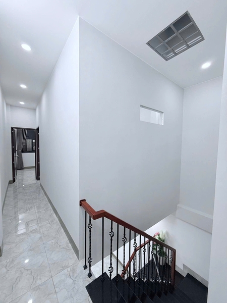 🏠 Bán Nhà 1 Trệt 1 Lầu Mặt Tiền Hà Huy Tập - Gần Trường Nguyễn Khuyến!