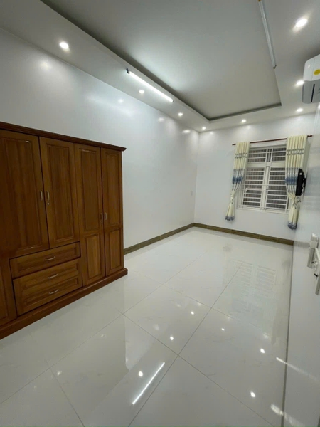 🏠 CHO THUÊ NHÀ 1 TRỆT 2 LẦU FULL NỘI THẤT - ĐƯỜNG SỐ 4 KĐT TÂY SÔNG HẬU!