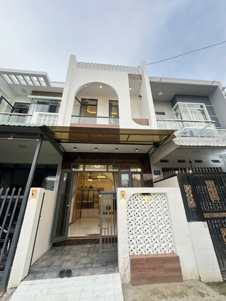 🏠 Bán Nhà Mới 1 Trệt 1 Lầu Khu Dân Cư Hẻm 8 Kỳ, Mỹ Phước!