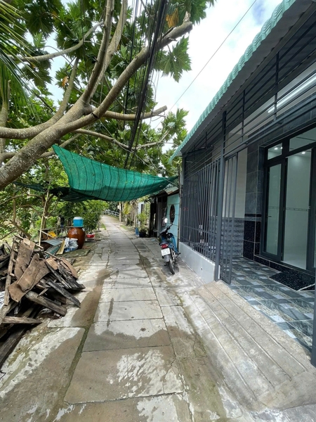 🏠 Bán Nhà Cấp 4 Mặt Tiền Đường Cặp Rạch Gòi Bé, Mỹ Thới!