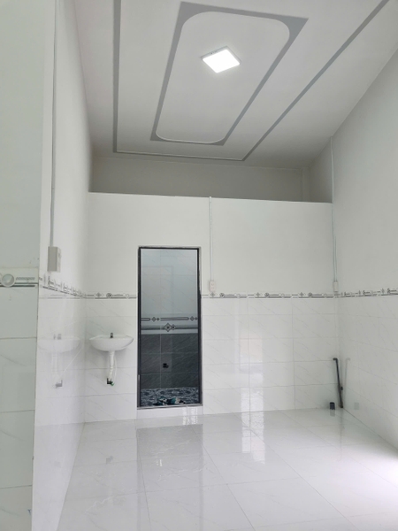 🏠 Bán Nhà Cấp 4 Mặt Tiền Đường Cặp Rạch Cái Sao, Mỹ Thới - Ngang 10m!