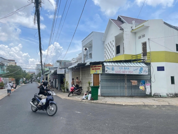 🏠 Bán Nhà Lô Góc 1 Trệt 1 Lầu Mặt Tiền Lê Văn Nhung, Mỹ Bình