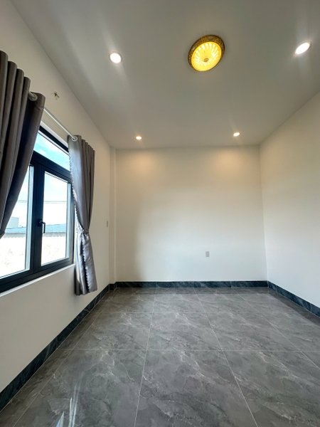 🏠 Bán Nhà Đẹp 1 Trệt 2 Lầu Đường Số 5 Tây Đại Học GĐ2, Mỹ Phước - 2 Hẻm Thông Hành!