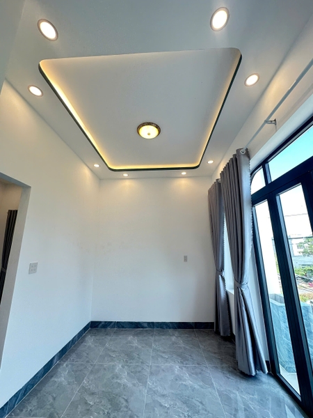 🏠 Bán Nhà Đẹp 1 Trệt 2 Lầu Đường Số 5 Tây Đại Học GĐ2, Mỹ Phước - 2 Hẻm Thông Hành!