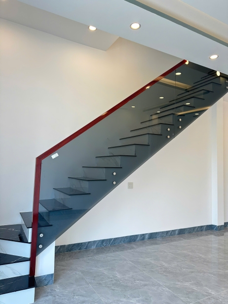 🏠 Bán Nhà Đẹp 1 Trệt 2 Lầu Đường Số 5 Tây Đại Học GĐ2, Mỹ Phước - 2 Hẻm Thông Hành!