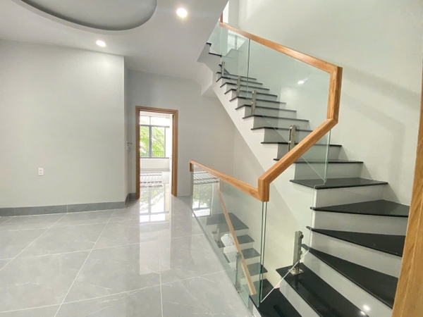 🏠 Bán Nhà Phố 1 Trệt 2 Lầu Mặt Tiền Đường Số 13 – KĐT Tây Sông Hậu GĐ2