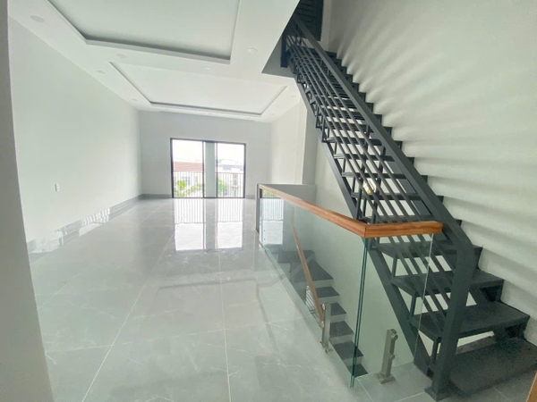 🏠 Bán Nhà Phố 1 Trệt 2 Lầu Mặt Tiền Đường Số 13 – KĐT Tây Sông Hậu GĐ2