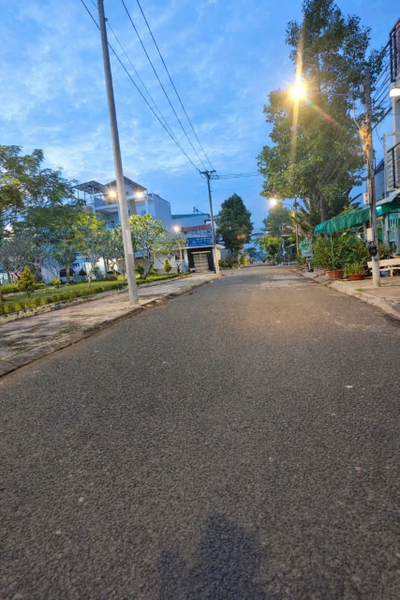 🔰 BÁN NỀN 90m² MẶT TIỀN LÊ THỊ RIÊNG – KDC TIẾN ĐẠT, MỸ PHƯỚC – VỊ TRÍ ĐẸP CẬN CÔNG VIÊN