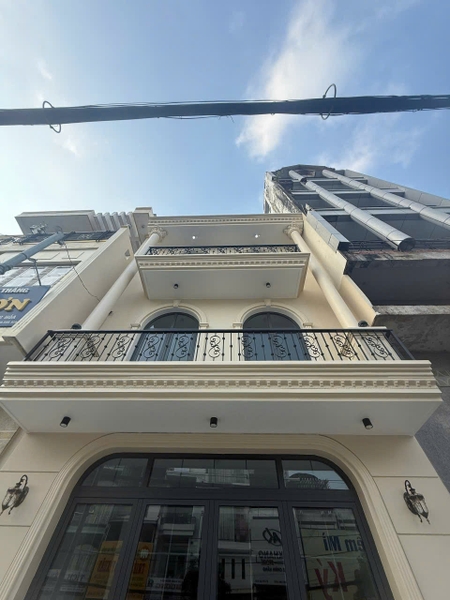 🏢 CHO THUÊ MẶT TIỀN KINH DOANH LÝ THÁI TỔ, MỸ LONG – VỊ TRÍ VÀNG NGAY TRUNG TÂM