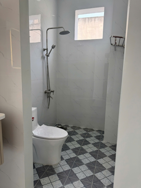 🏠 BÁN NHÀ MỚI 1 TRỆT 1 LẦU MẶT TIỀN LÝ CÔNG UẨN – KDC SAO MAI BÌNH KHÁNH 3