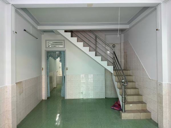 🏠 BÁN NHÀ 1 TRỆT 1 LẦU GIÁ TỐT – HẺM 5 (KHÓM ĐÔNG AN 5), MỸ XUYÊN