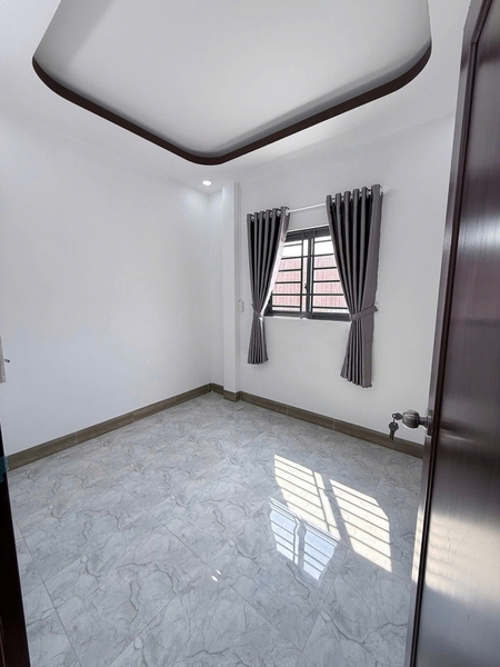 🏠 BÁN NHÀ 1 TRỆT 1 LẦU HIỆN ĐẠI – MẶT TIỀN NGUYỄN SIÊU, KDC TỔNG HỢI