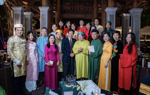 VIETNAM TEASHOP là đơn vị đồng hành cùng Tiệc trà đêm trăng tại Hồ Văn – Văn Miếu Quốc Tử Giám