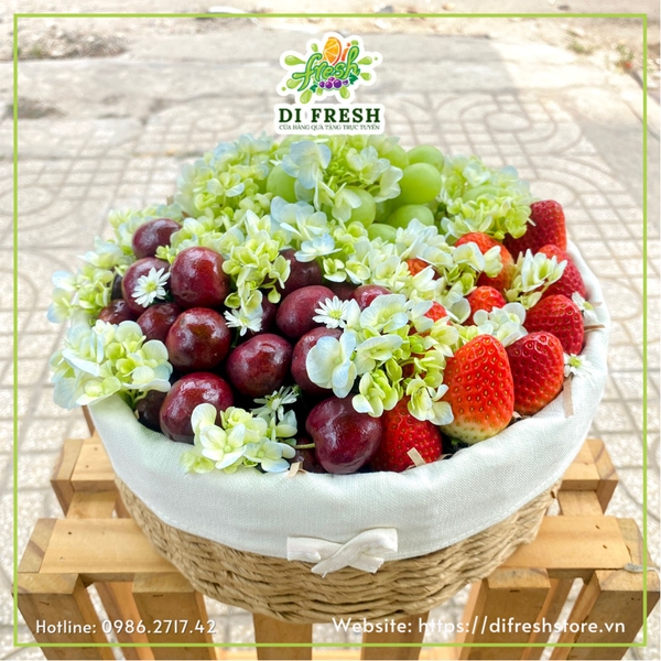 Khay trái cây Cherry x Dâu x Nho