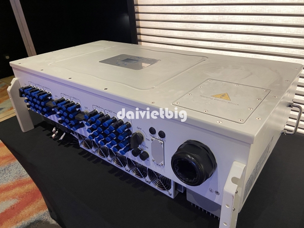 Biến Tần, Inverter Hòa Lưới Deye – 136KW – 3 Pha – Chính Hãng
