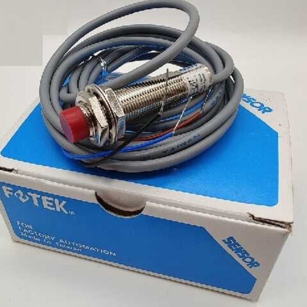 Cảm Biến Kim Loại Tiệm Cận Fotek KM12-02N Chính Hãng