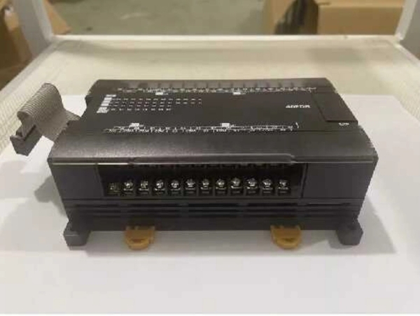 Module mở rộng CP1W-TS004 Omron