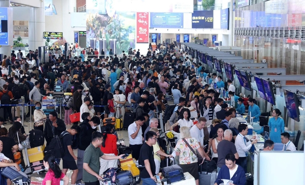 Chính thức từ tháng 4, khách Việt được miễn visa khi bay đến điểm cực nổi tiếng ở Trung Quốc