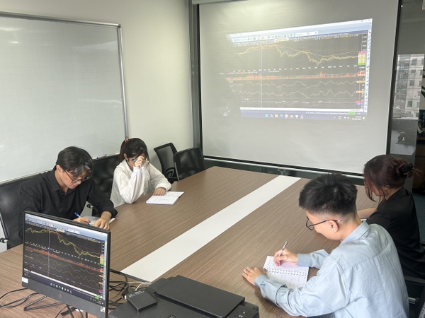 KSI : Tổ chức thành công bài kiểm tra đánh giá năng lực định kì của CBNV