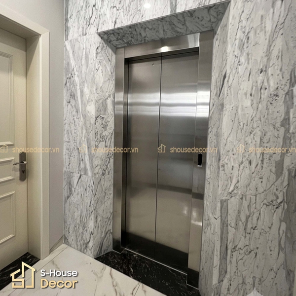 Khung-bao-ban-rong-inox-Vinhomes-Marina-shouse