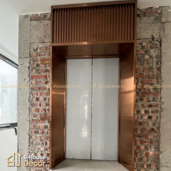 Khung-bao-inox-xuoc-dong-tai-Hoang-Huy-shouse