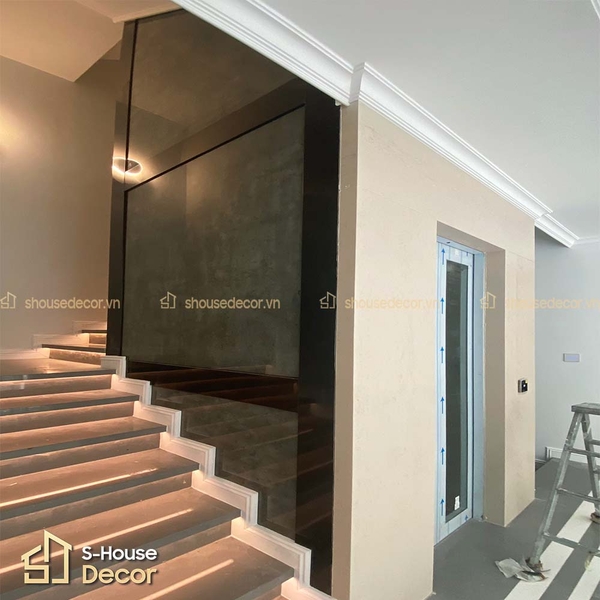 op-inox-thang-may-kinh-shousedecor-08