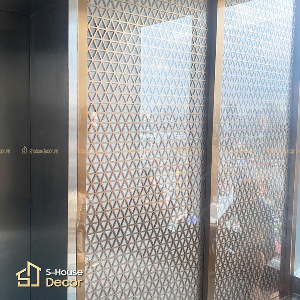 Can-anh-inox-xuoc-dong-hoa-van-tinh-te