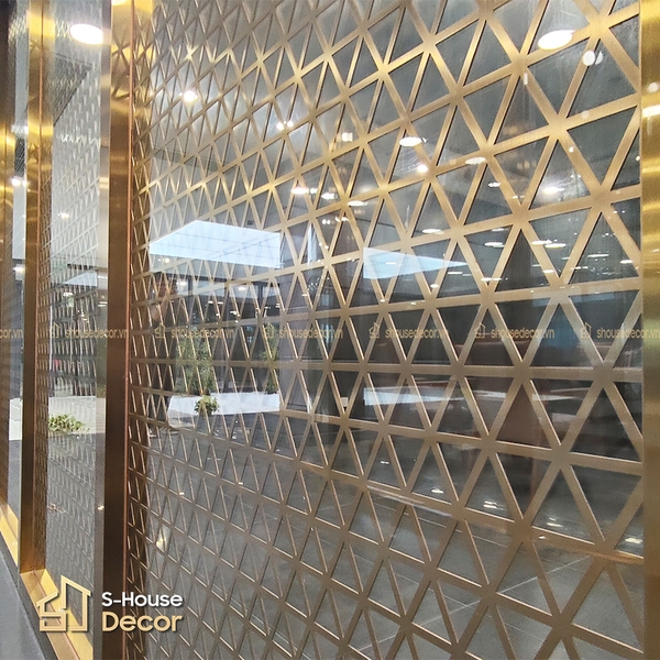 Vach-CNC-inox-304-xuoc-dong-trang-tri-khong-gian-noi-that-hoa-van-cat-CNC-hien-dai