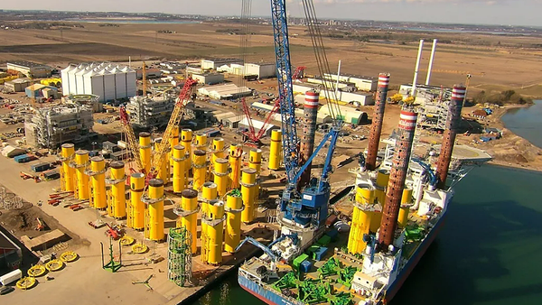 Đầu tư năng lượng quốc tế đang đợi đổ vào Việt Nam