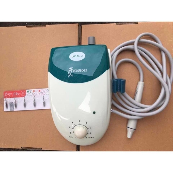 Máy lấy cao răng (cạo vôi) UDS-J Woodpecker