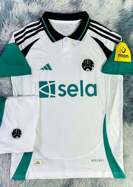 Newcastle 24/25 Trắng