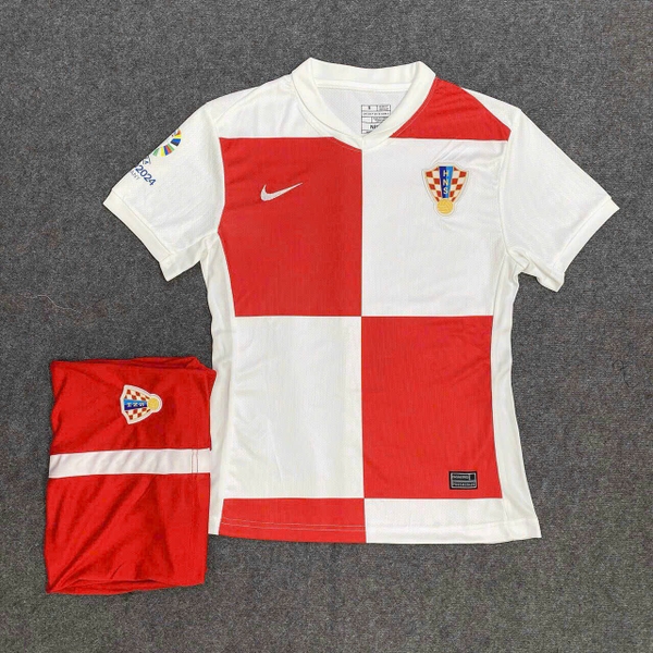 Crotia 2024 -Trắng/Đỏ