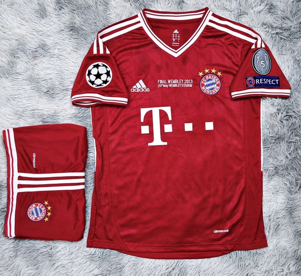 Bayern Munich 2013 Đỏ