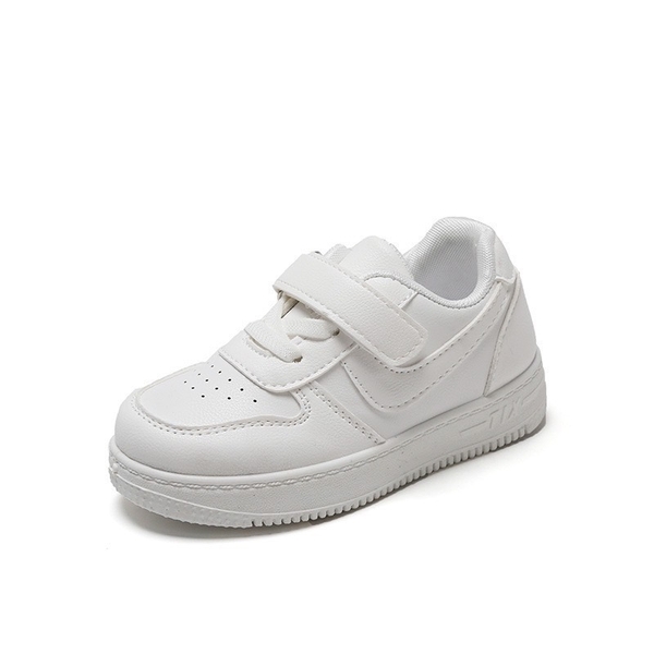 giay-sneaker-trang-be-trai-gai-c23122001
