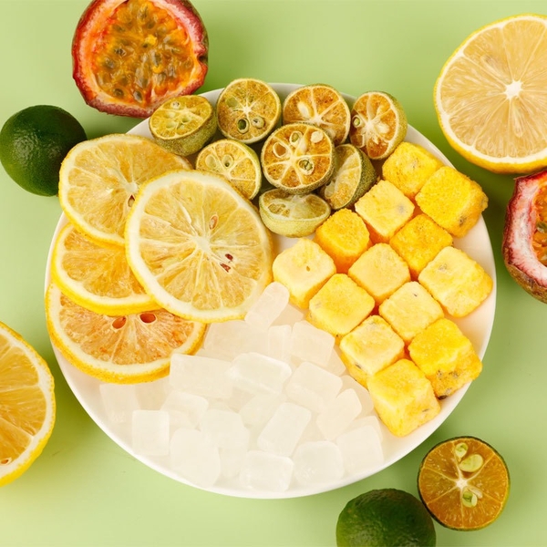 tra-thom-mat-v23042501