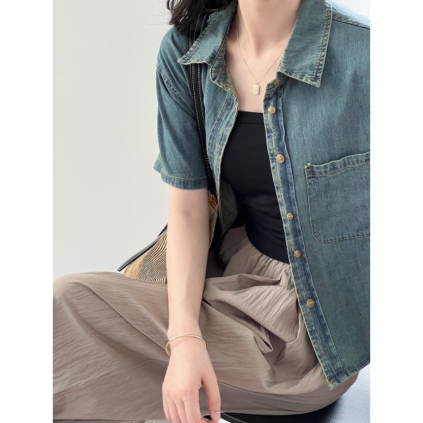 ao-khoac-jean-he-389k-c