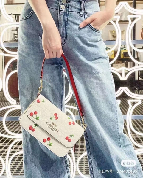 tui-c-oa-ch-cherry-209k